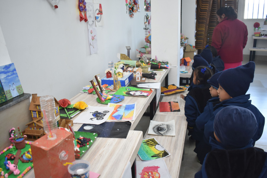 Art & Craft in school