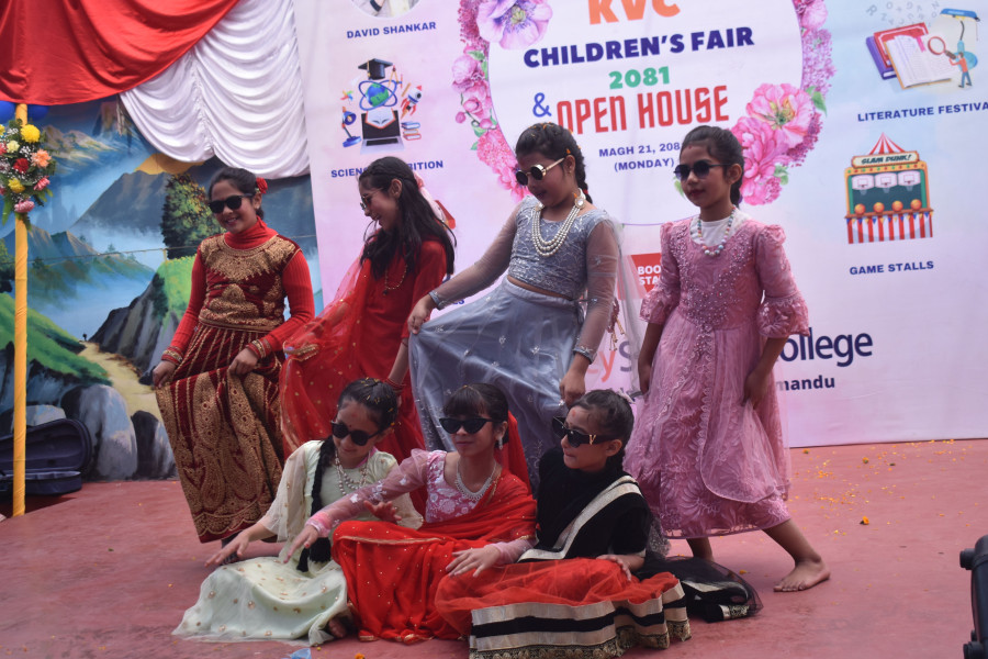 Children's Fair girls dancing